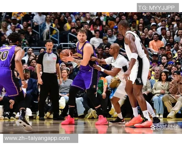 周三竞彩篮球分析:勇士迎战考验马刺力争复苏重返胜轨 周三竞彩篮球分析:勇士迎战考验马刺力争复苏重返胜轨