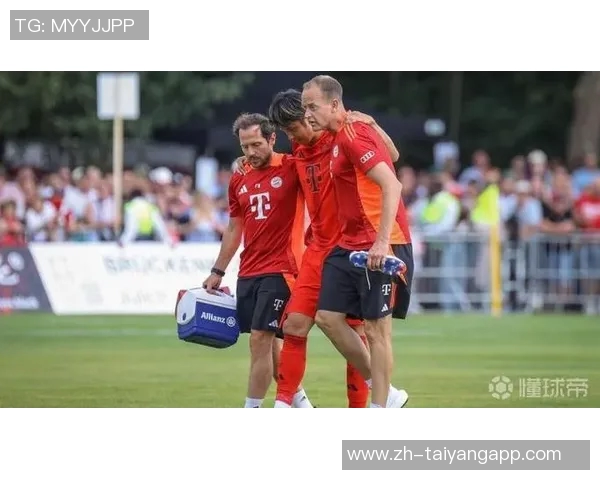哈曼批评拜仁连续落后状态强调球队不应总是追赶比分 哈曼批评拜仁连续落后状态强调球队不应总是追赶比分