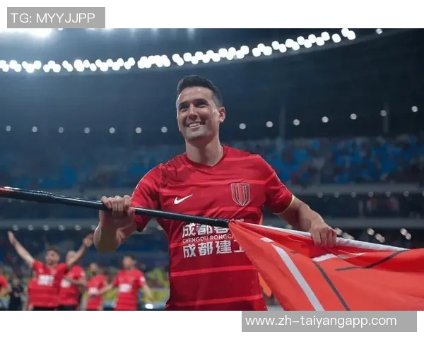 蓉城逆袭广岛周定洋遭侵犯裁判判罚点球费利佩稳健罚入制胜球